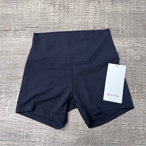 lululemon athletica Pants - NWT Lululemon Align HR Short 4” Black size 6 8